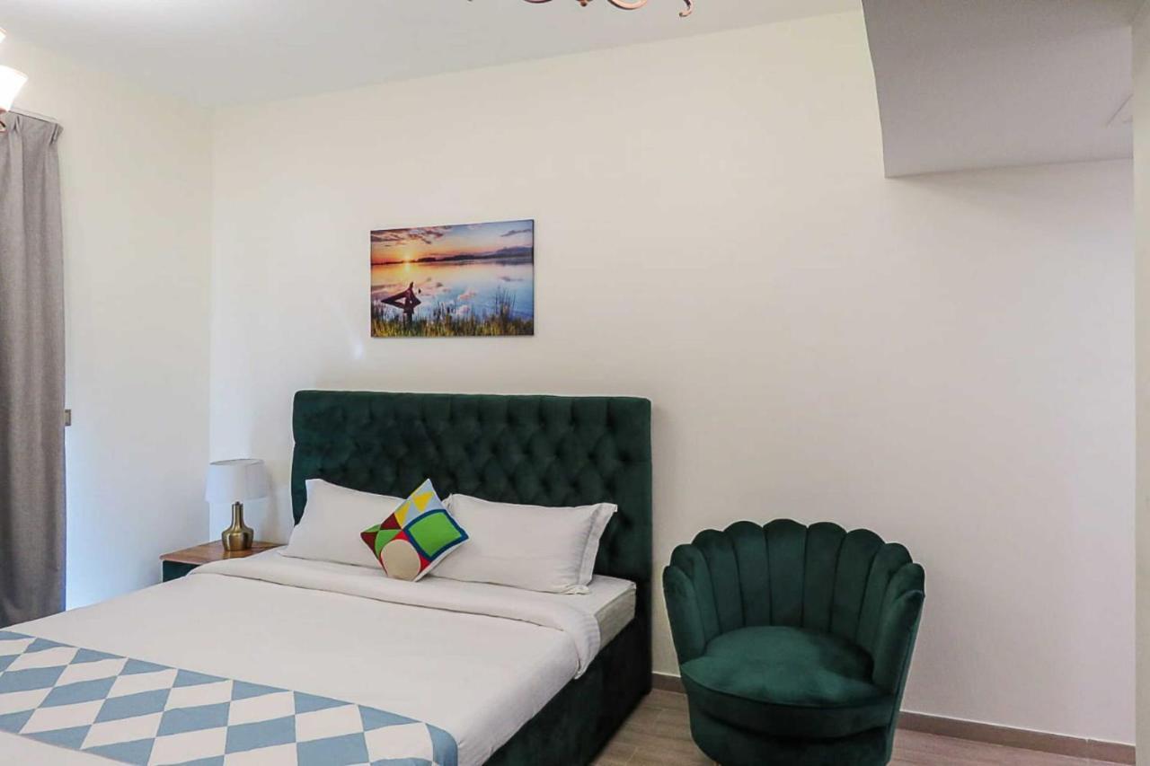 Oyo 860 Studio Apartment, Maya Tower 4, Jumeirah Village Triangle Dubaj Zewnętrze zdjęcie